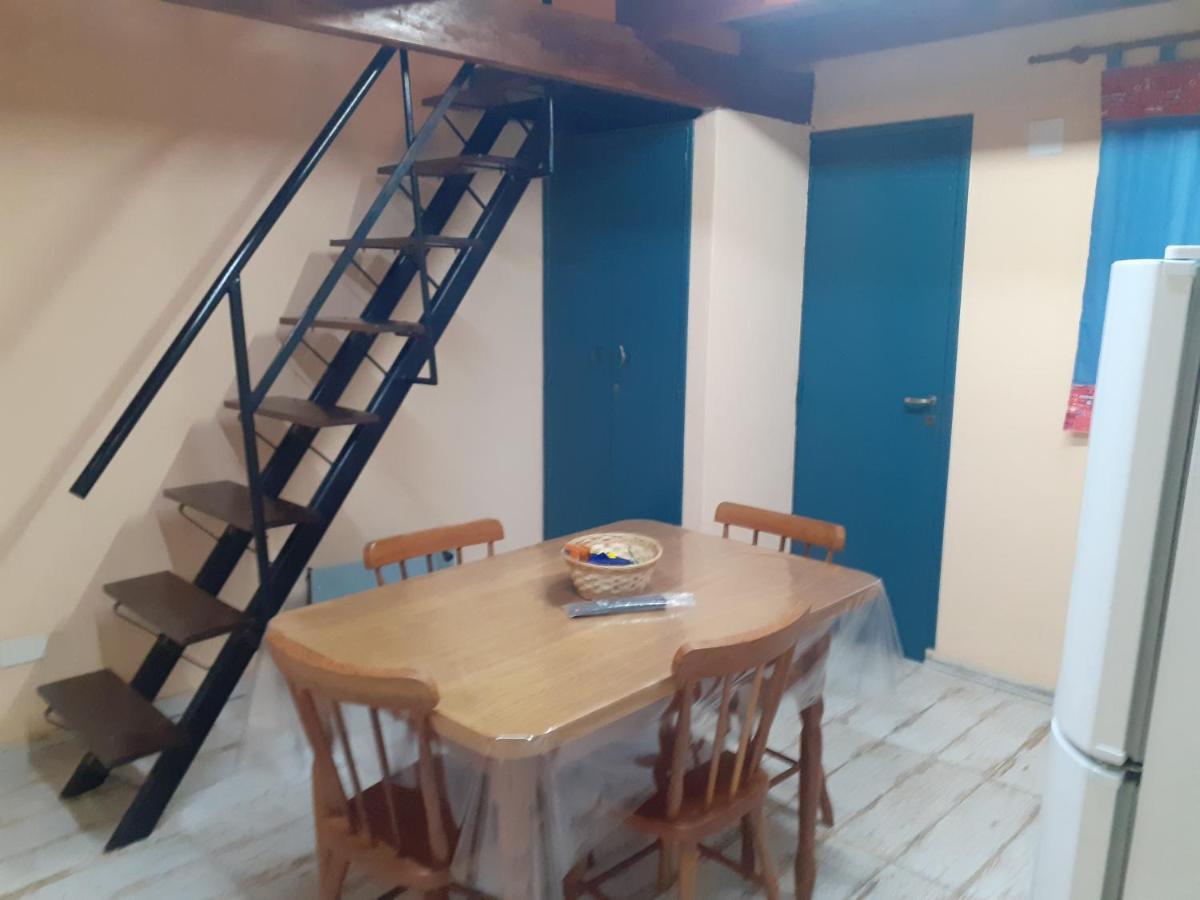 Marinos Apartment